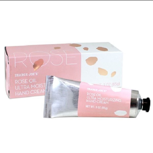 ❤️ Trader Joe’s Rose Oil Moisturizing Hand Cream New In Box - Picture 1 of 4